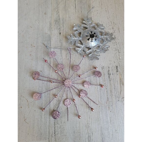 Glitter pink silver snowflake ornament Xmas set - Picture 6 of 8